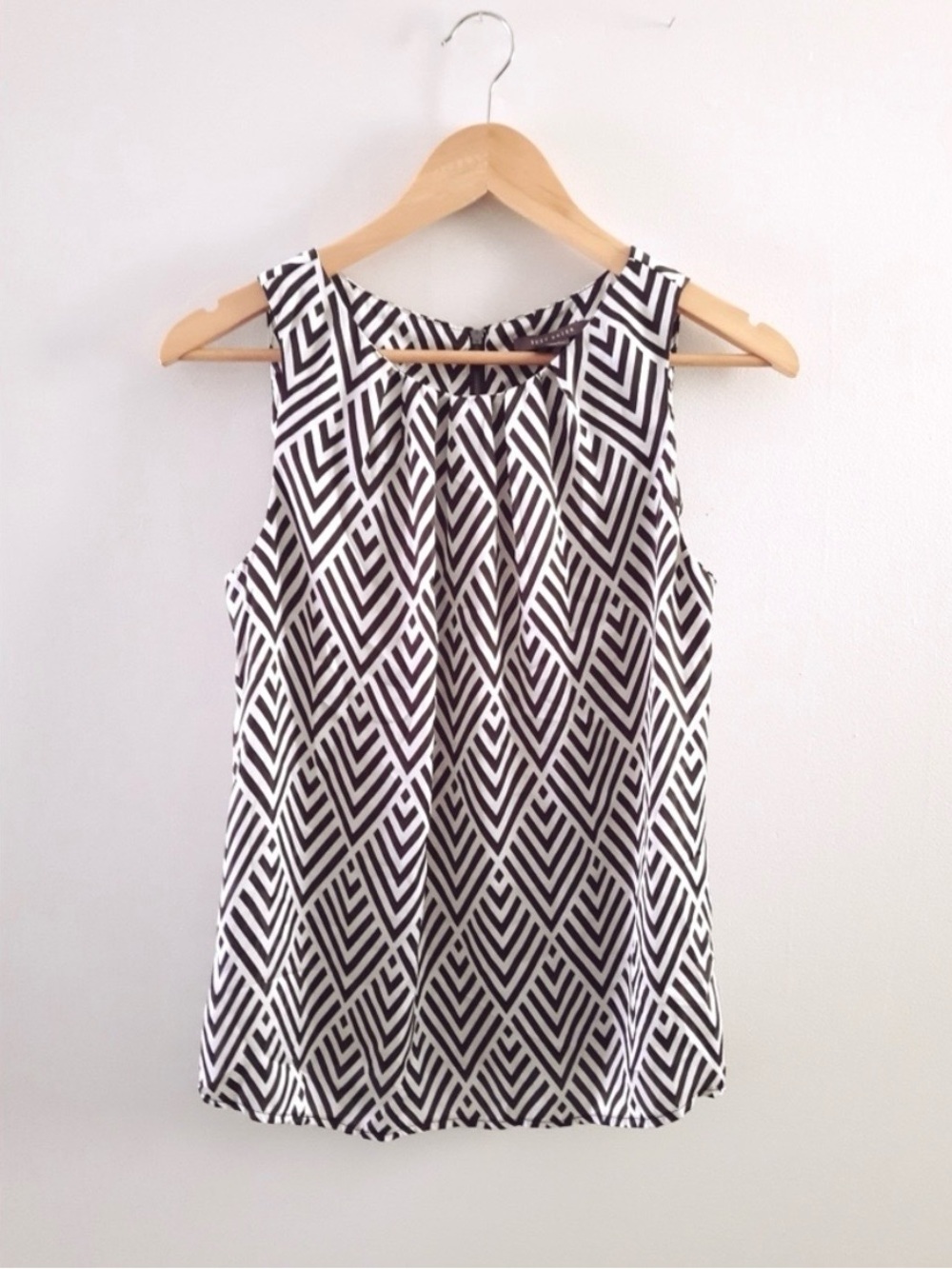 Suzy Shier Chevron Tank Top